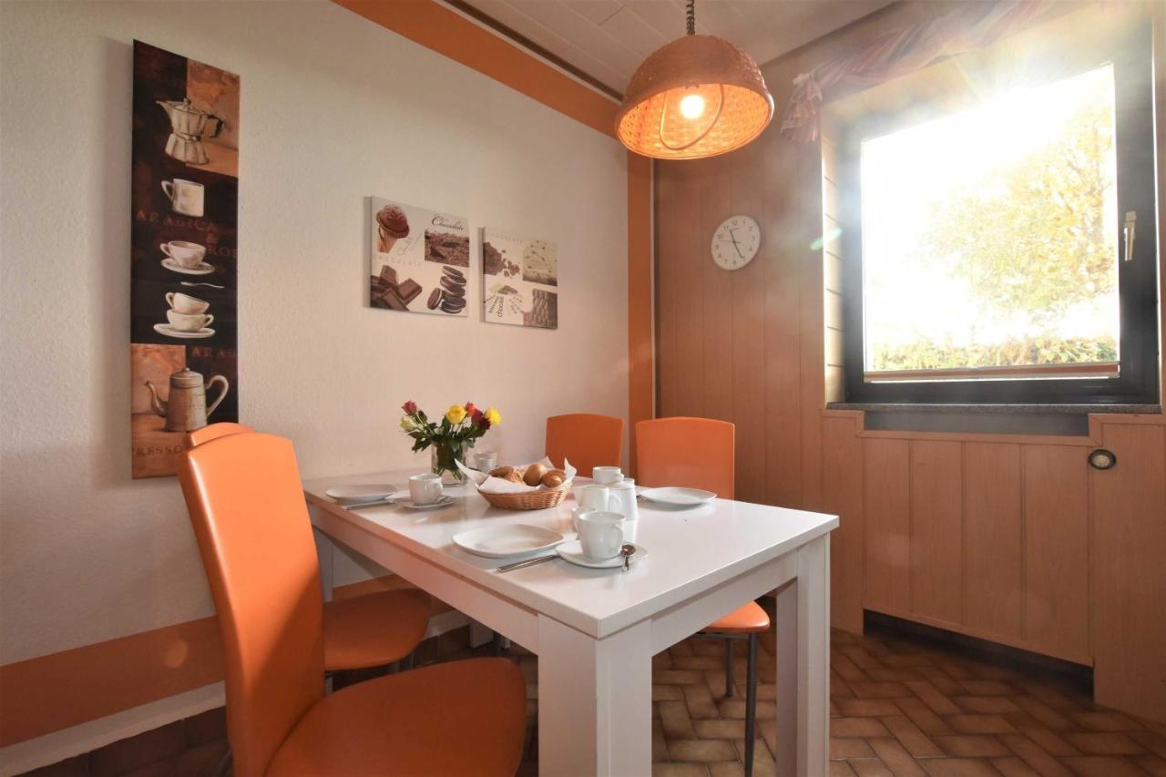 Ferienwohnungen Kleckerburg mit Meerblick OFC 05 Kägsdorf Exterior foto