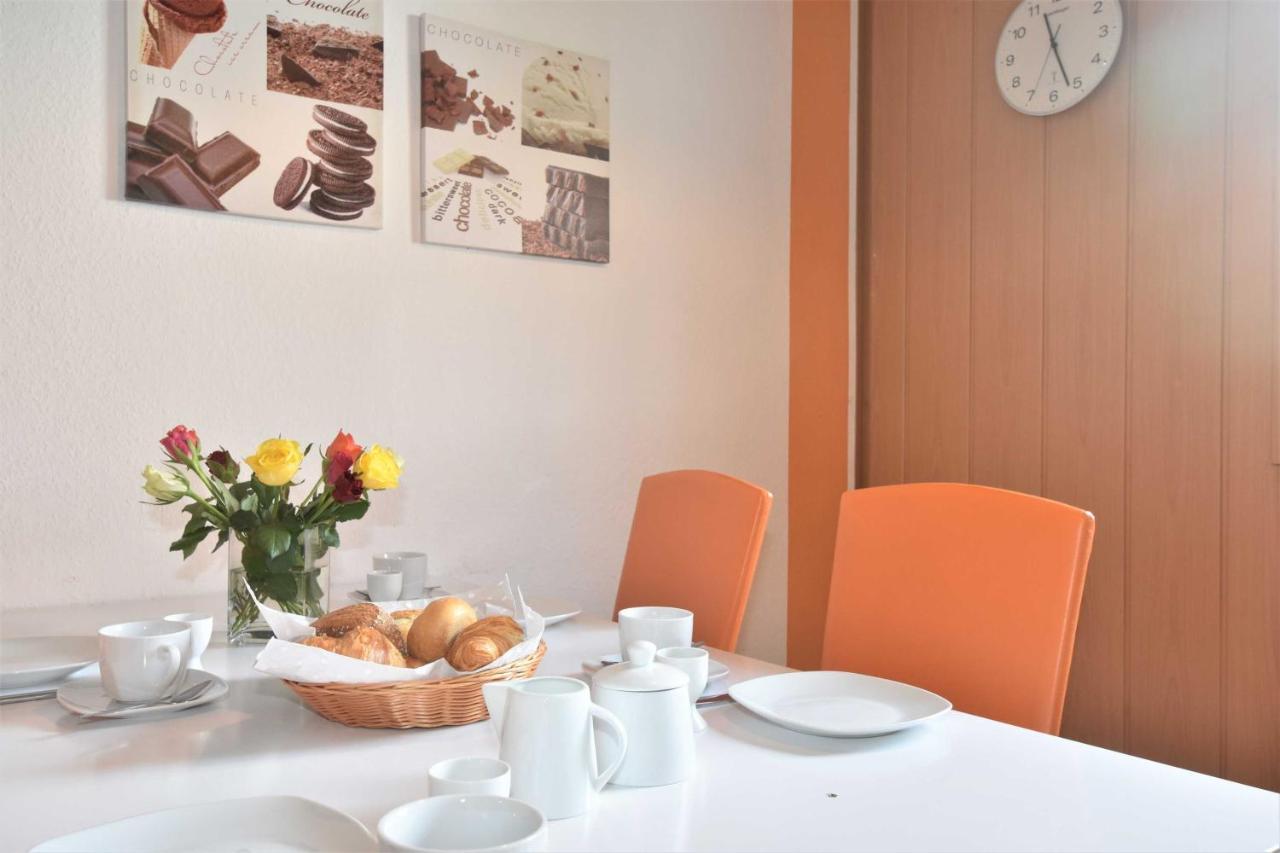 Ferienwohnungen Kleckerburg mit Meerblick OFC 05 Kägsdorf Exterior foto