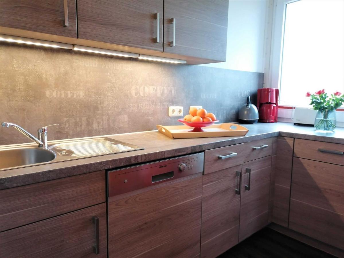 Ferienwohnungen Kleckerburg mit Meerblick OFC 05 Kägsdorf Exterior foto